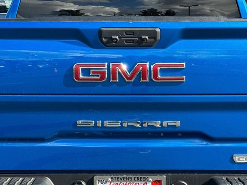 Used 2022 GMC Sierra 1500 Elevation image 45