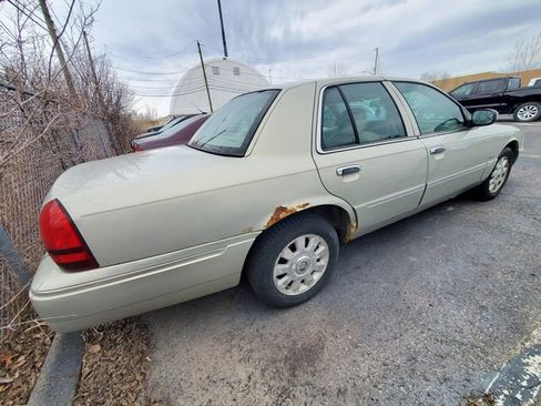 Used 2003 Mercury Grand Marquis LS image 3