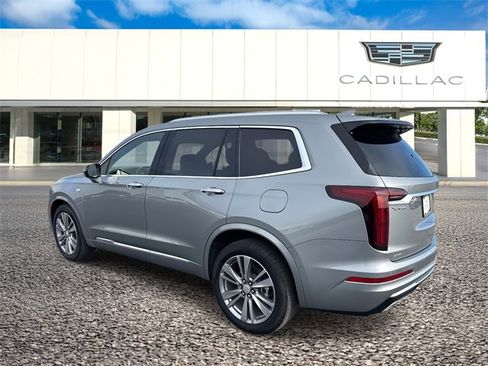 Certified 2024 Cadillac XT6 Premium Luxury w/ Platinum Package image 2
