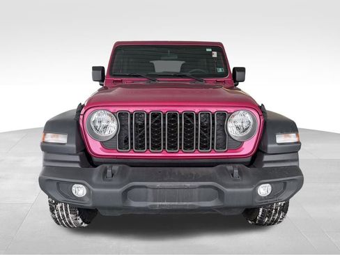 Used 2024 Jeep Wrangler Sport image 7