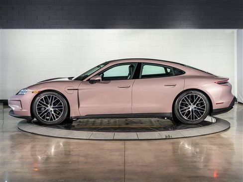 Used 2025 Porsche Taycan RWD image 2