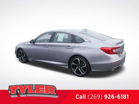 Used 2020 Honda Accord Sport image 5