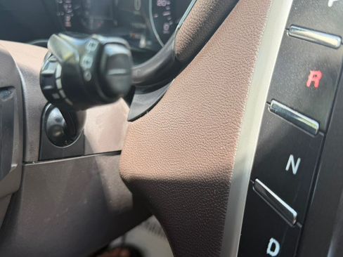 Used 2018 Lincoln MKC Premiere FWD image 33