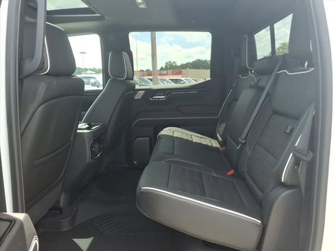 New 2026 GMC Sierra 1500 AT4X w/ AT4X AEV Edition AWD/4WD image 15