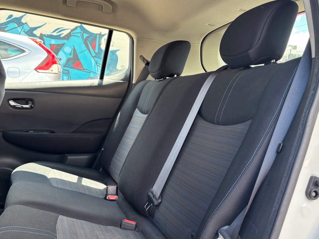 Used 2019 Nissan Leaf S w/ S Charge Package FWD image 15