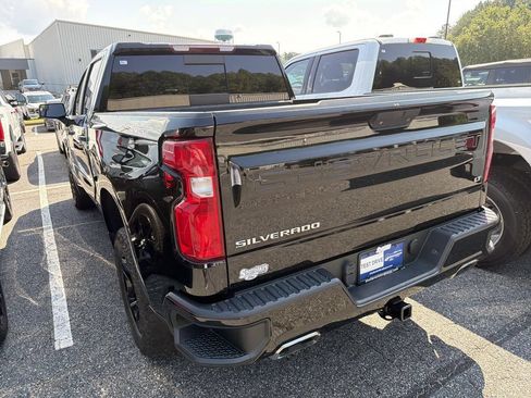 Used 2020 Chevrolet Silverado 1500 LT Trail Boss AWD/4WD image 17