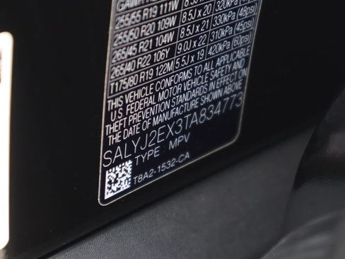 New 2026 Land Rover Range Rover Velar S AWD/4WD image 28