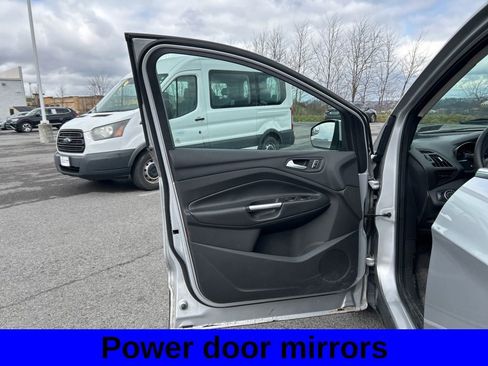 Used 2015 Ford Escape SE image 14