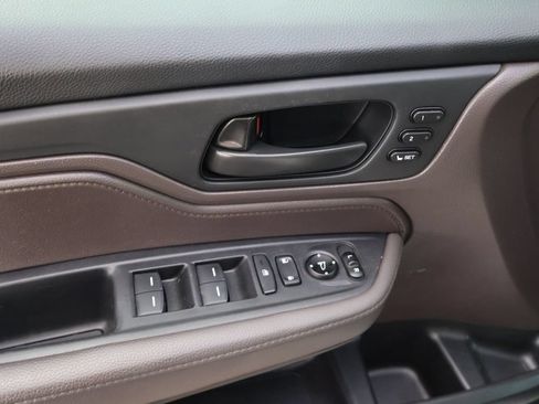 Used 2020 Honda Odyssey EX-L image 19