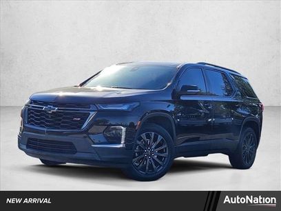 Used 2023 Chevrolet Traverse RS