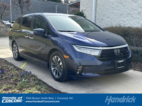 Certified 2023 Honda Odyssey EX-L image 1