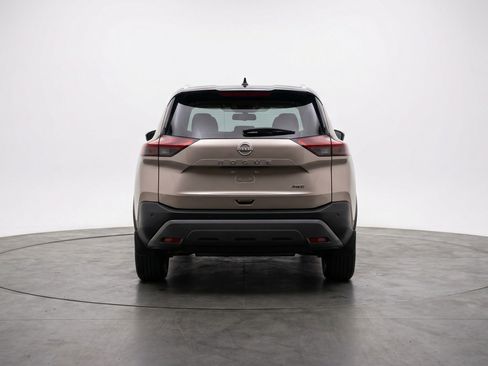 Used 2025 Nissan Rogue SV AWD/4WD image 7