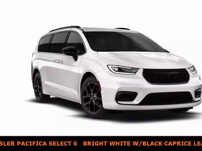 New 2026 Chrysler Pacifica Select