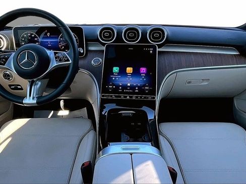Certified 2025 Mercedes-Benz C 300 4MATIC Sedan image 10
