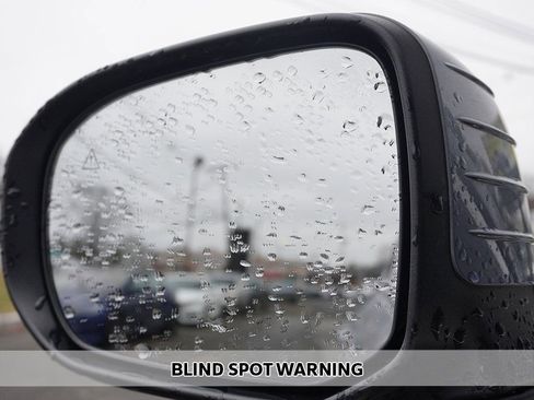 Used 2023 Kia Telluride EX image 6