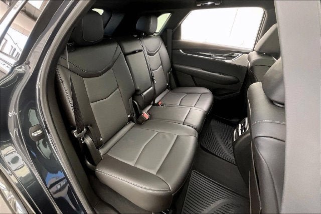 Certified 2023 Cadillac XT5 Premium Luxury w/ Technology Package AWD/4WD image 19