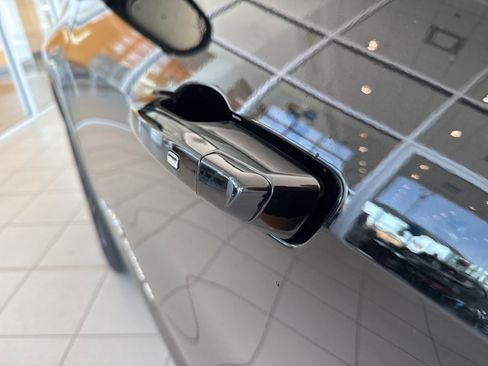 New 2026 Chevrolet Traverse LT w/ Driver Confidence Package image 9