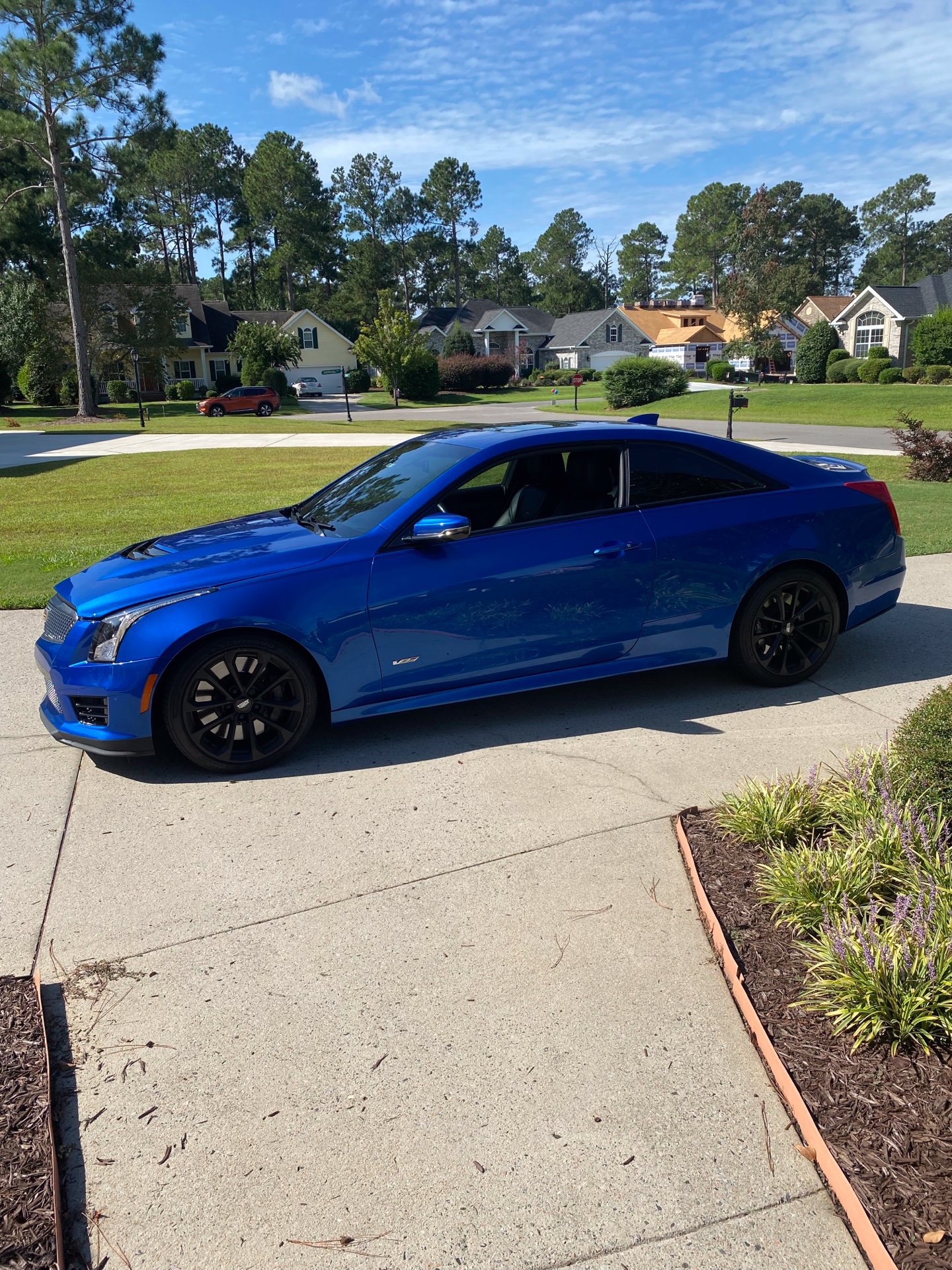 Used 2016 Cadillac ATS V w/ Luxury Package RWD image 1