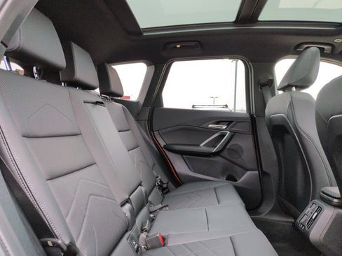 Used 2025 BMW X1 xDrive28i w/ Convenience Package image 21