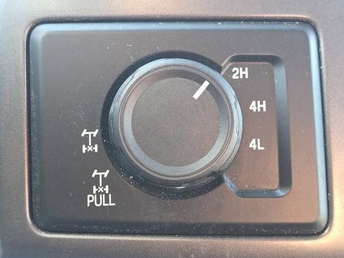 Used 2016 Ford F150 XLT w/ Equipment Group 302A Luxury image 11