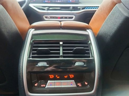 Used 2024 BMW X5 M60i image 53