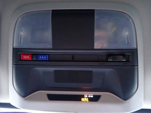 Used 2017 Subaru Impreza 2.0i Limited w/ Popular Package #4 image 21