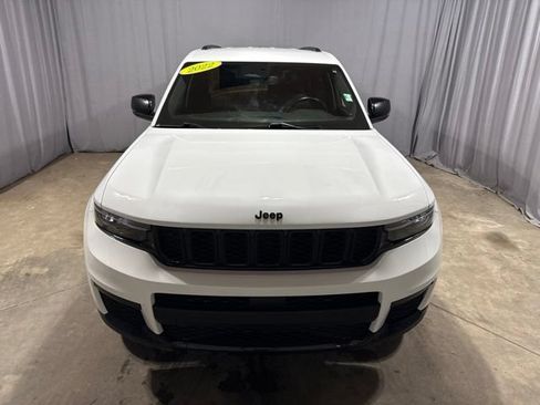 Used 2022 Jeep Grand Cherokee L Laredo AWD/4WD image 5