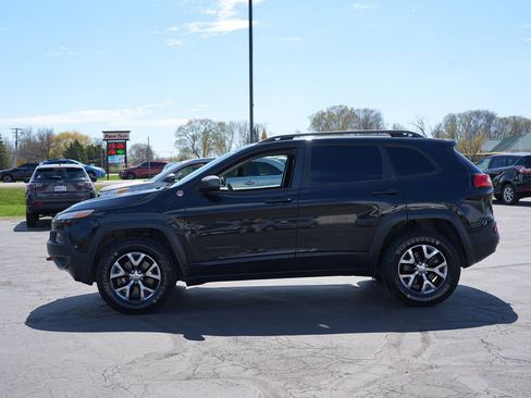 Used 2016 Jeep Cherokee Trailhawk AWD/4WD image 6