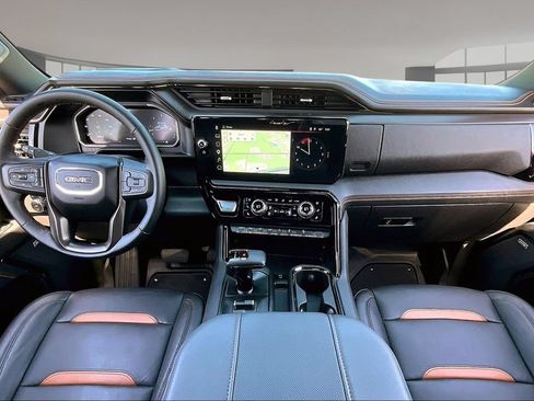 Used 2026 GMC Sierra 1500 AT4 AWD/4WD image 15