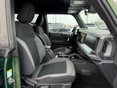 Used 2023 Ford Bronco Big Bend w/ Sasquatch Package image 16