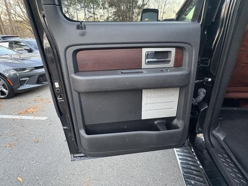 Used 2014 Ford F150 King Ranch w/ King Ranch Luxury Package image 28