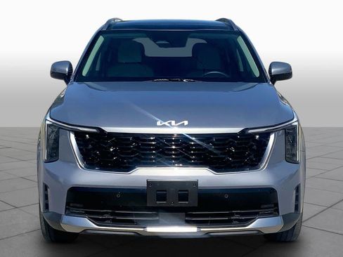 Used 2025 Kia Sorento EX w/ Panoramic Sunroof Package AWD/4WD image 4