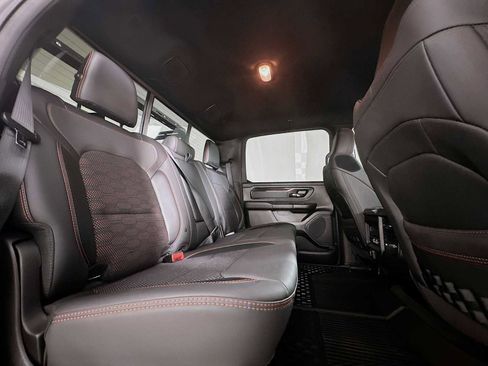Used 2022 RAM 1500 Big Horn w/ Built-to-serve Edition image 24