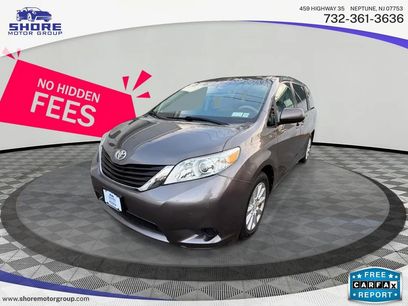 Used 2014 Toyota Sienna LE