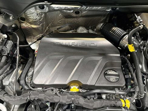New 2026 Chevrolet Trax LT w/ Driver Confidence Package FWD image 32