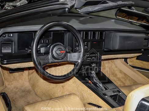 Used 1986 Chevrolet Corvette Pace Car Edition image 74