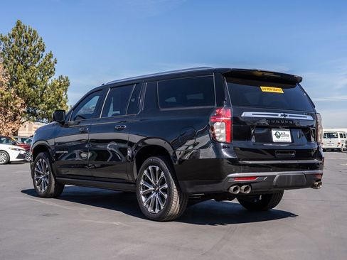 Used 2021 Chevrolet Suburban High Country image 5