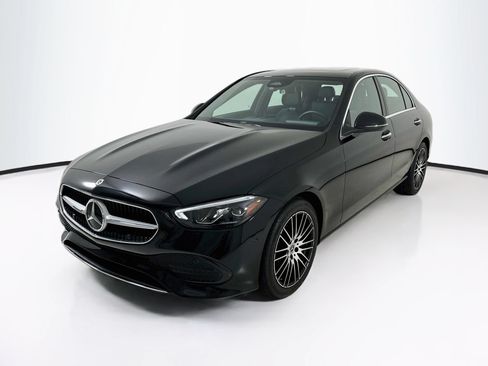 Used 2024 Mercedes-Benz C 300 Sedan image 3