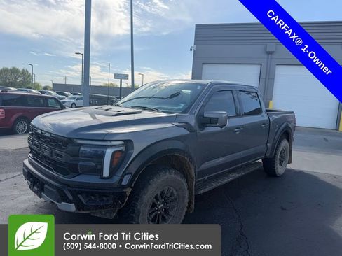 Used 2025 Ford F150 Raptor image 4