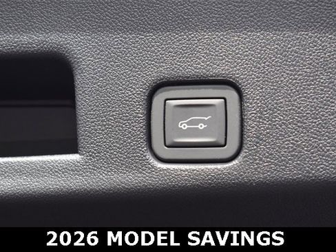 New 2026 Chevrolet Traverse RS w/ LPO, Floor Liner Package image 23