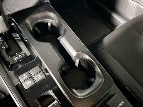 New 2026 Subaru Outback Premium image 15