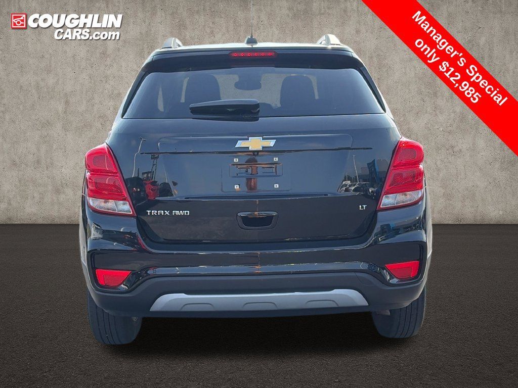 Used 2019 Chevrolet Trax LT w/ LT Convenience Package AWD/4WD image 6