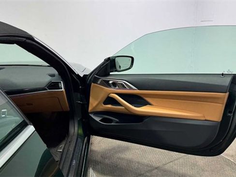 Used 2022 BMW 430i Convertible w/ Convenience Package image 11