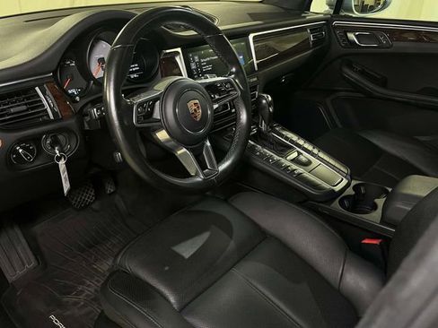 Used 2019 Porsche Macan S AWD/4WD image 60