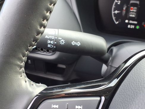 Certified 2024 Honda HR-V EX-L image 30