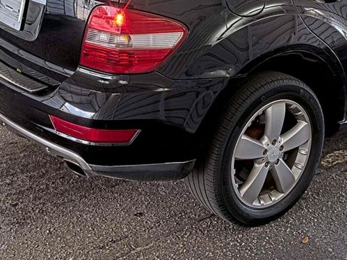 Used 2009 Mercedes-Benz ML 350 4MATIC image 11