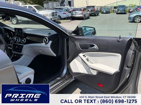 Used 2016 Mercedes-Benz CLA 250 image 16