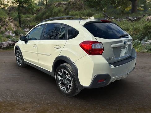 Used 2017 Subaru Crosstrek 2.0i Limited image 7