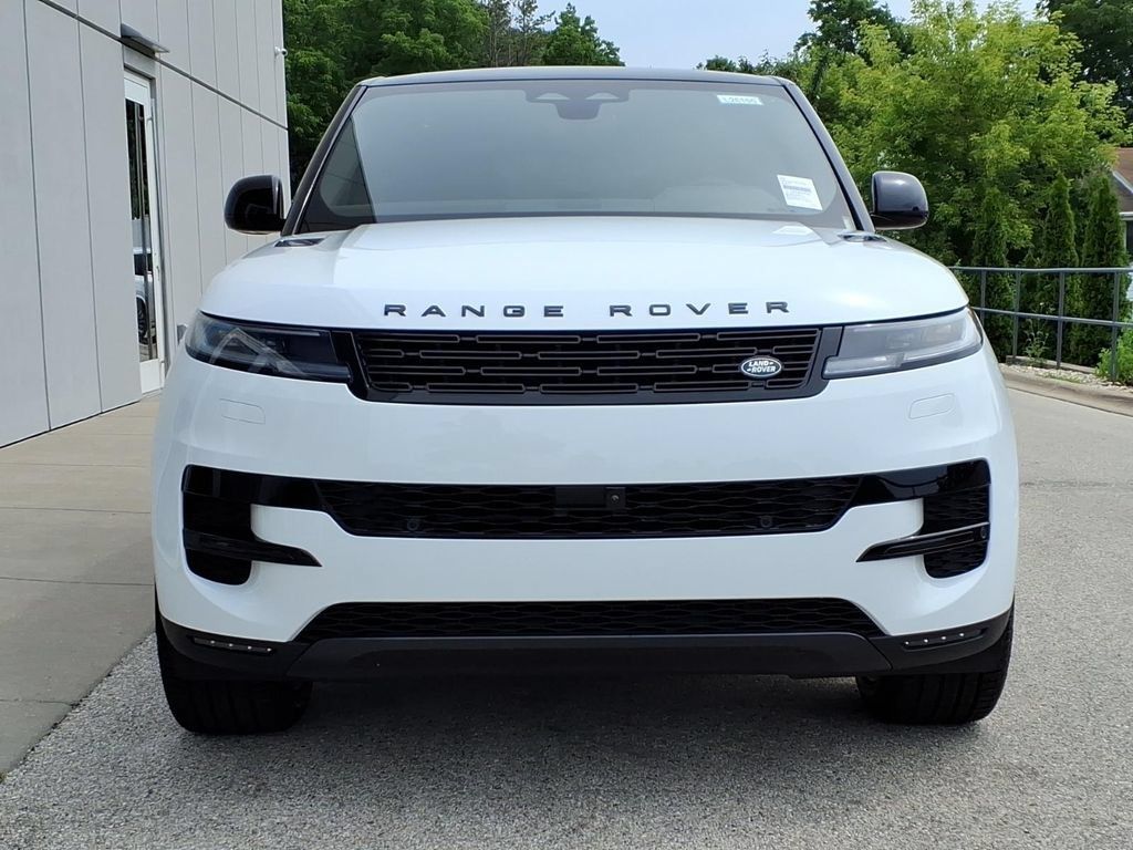 New 2026 Land Rover Range Rover Sport SE AWD/4WD image 2