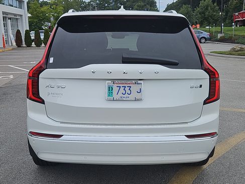 Used 2026 Volvo XC90 B6 Plus w/ Protection Package Premier AWD/4WD image 28